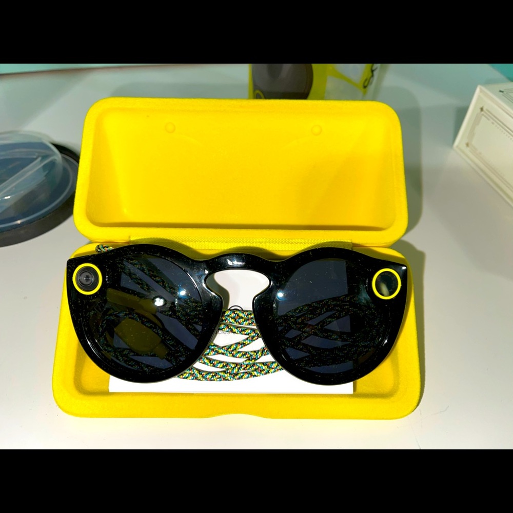 Spectacles first generation 2018